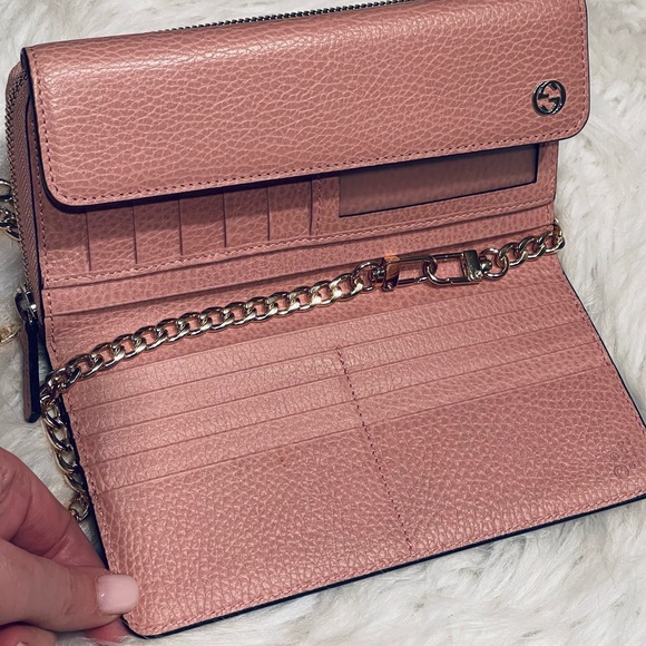 Gucci Pink Leather Interlocking G Continental Wallet Crossbody - Picture 6 of 16